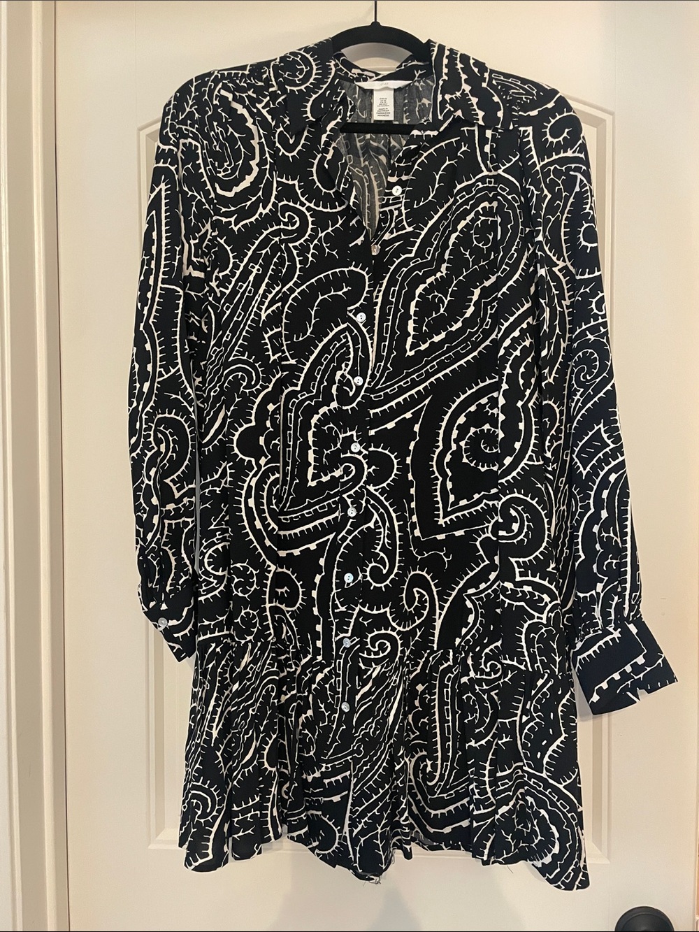 H&M Black and White Paisley Dress